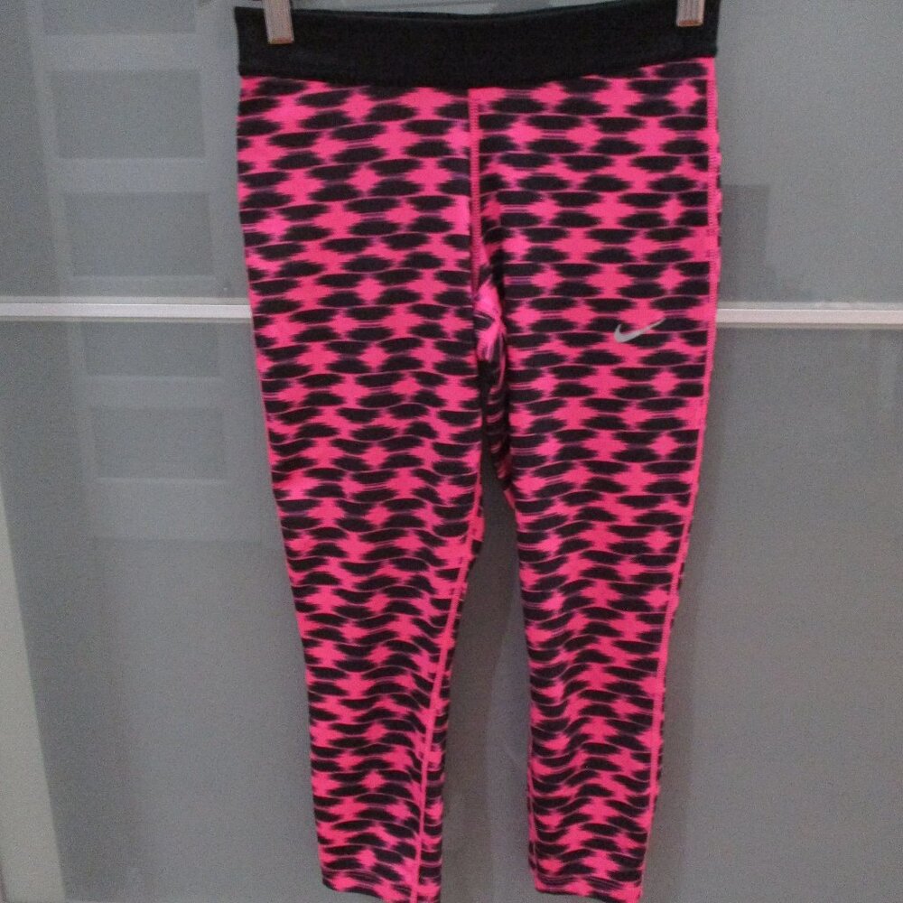 Nike Dri-Fit Cropped Running Leggings/Tights/Pants